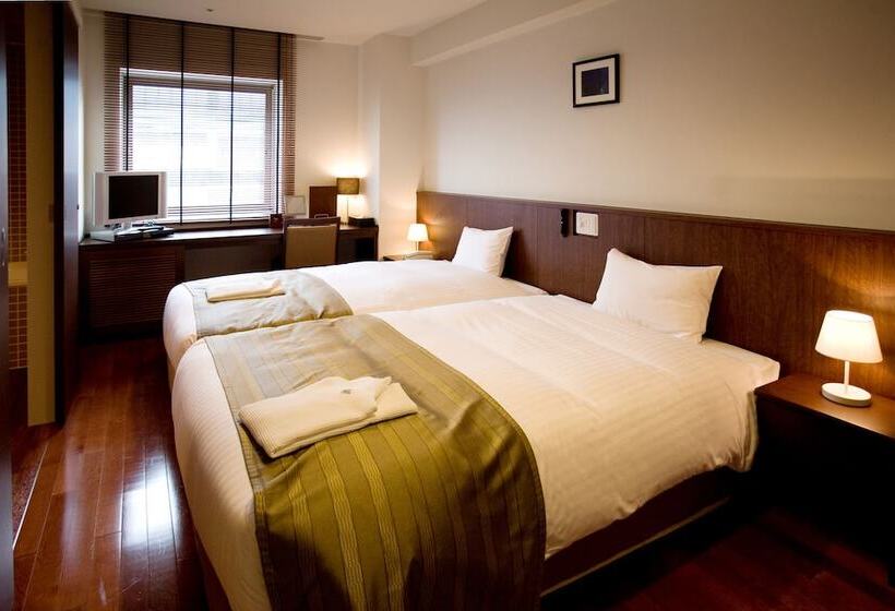 Номер Стандарт, Sutton Hotel Hakata City