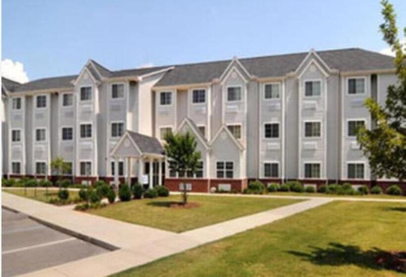 스탠다드 스튜디오, Microtel Inn & Suites Huntsville