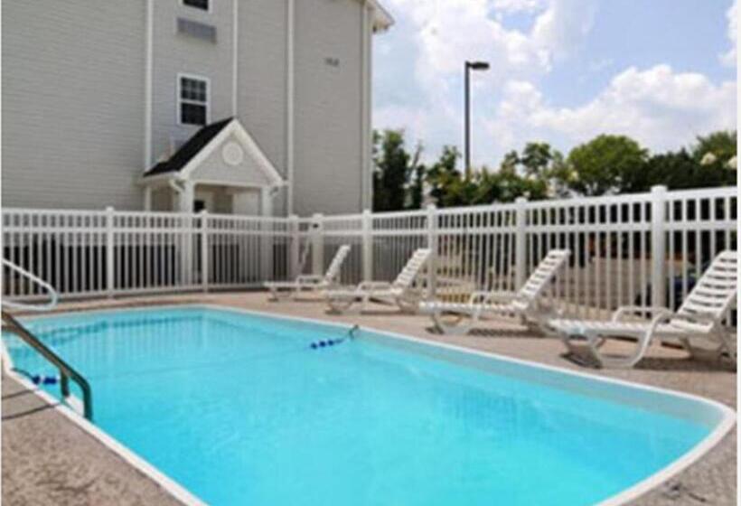 스탠다드 룸, Microtel Inn & Suites Huntsville
