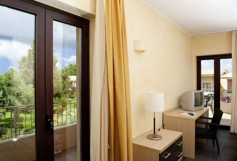اتاق استاندارد سه نفره, Bv Borgo Del Principe
