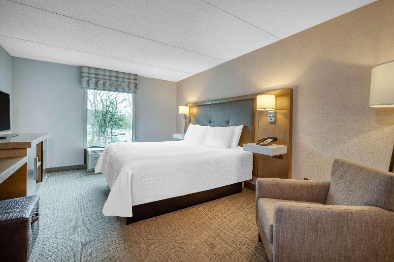 Люкс Кровать Кинг, Hampton Inn Raynhamtaunton