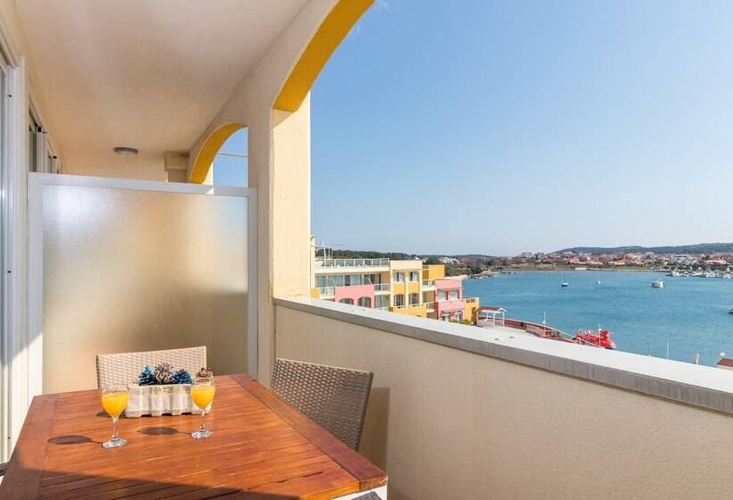 Апартаменты Superior 1 Спальня Вид на Море, Family Resort Del Mar