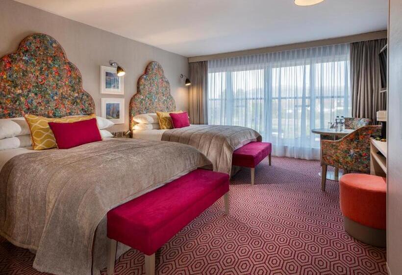 Представительский семейный номер, Four Seasons Hotel, Carlingford