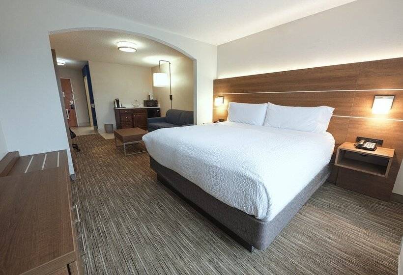 スイート, Holiday Inn Express Hotel & Suites Goshen, An Ihg
