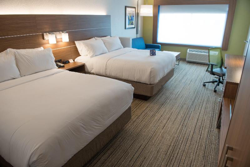 장애인을 위한 스탠다드 룸, Holiday Inn Express Hotel & Suites Albany, An Ihg