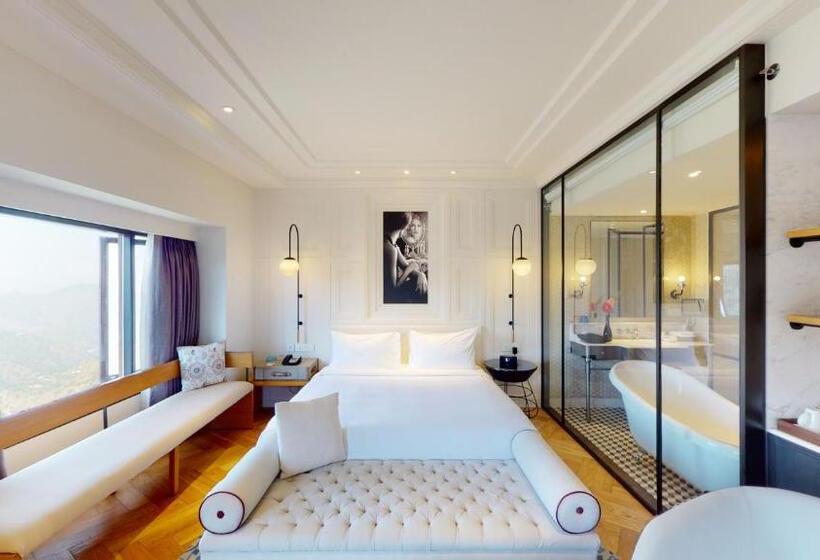 주니어 스위트, Radisson Hotel Shimla