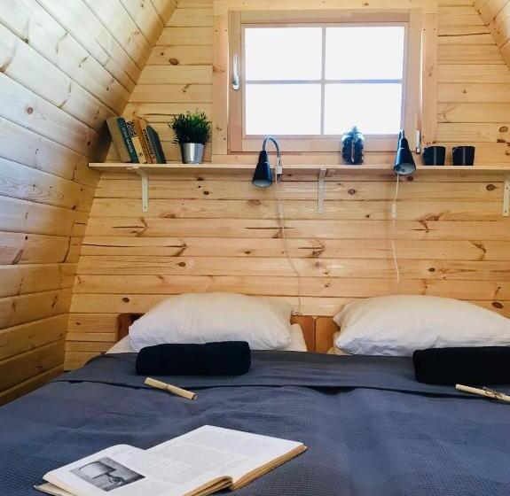 ویلای استاندارد با چشم‌انداز باغ, Downtown Forest Hostel & Camping