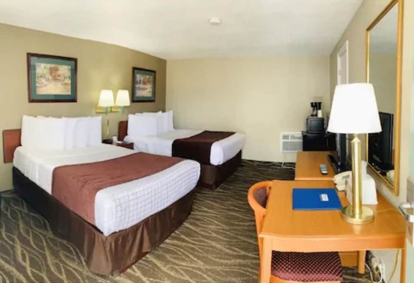 Номер Стандарт 2 Двуспальные Кровати, Rodeway Inn & Suites Sheridan