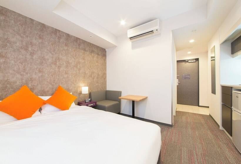 Номер Deluxe, Tokyu Stay Gotanda