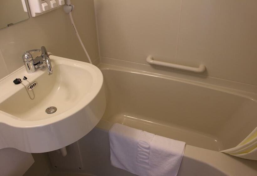 Номер Стандарт Индивидуальный, Toyoko Inn Nagasaki Ekimae