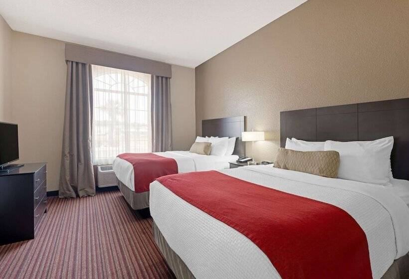 Люкс, Best Western Plus Bradbury Inn And Suites