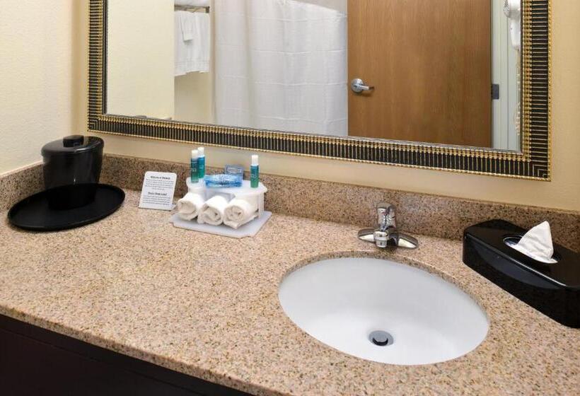 Номер Стандарт, Holiday Inn Express St Croix Valley, An Ihg