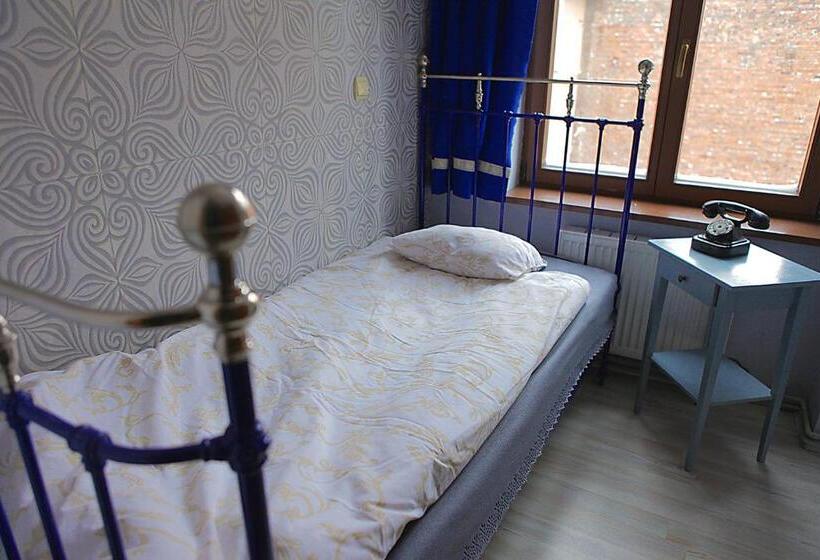 Номер Стандарт Совместная Ванная, Angel Hostel