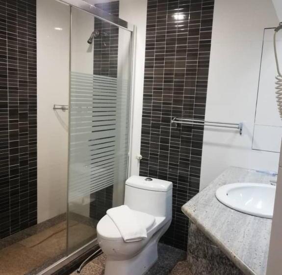 Номер Deluxe, Kemena Hotel Bintulu