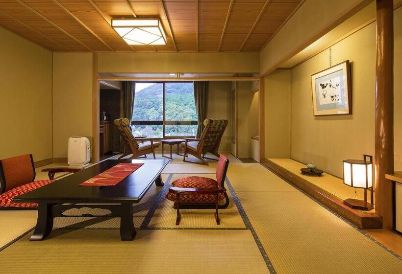 Номер Стандарт, Yumoto Konpira Onsen Hananoyu Kobaitei