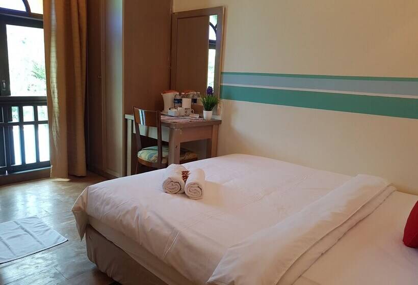 Номер Стандарт, D Feringghi Haus Hotel & Restaurant