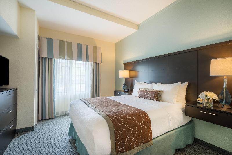 스위트 킹사이즈 침대, Staybridge Suites Wilmington   Brandywine Valley, An Ihg