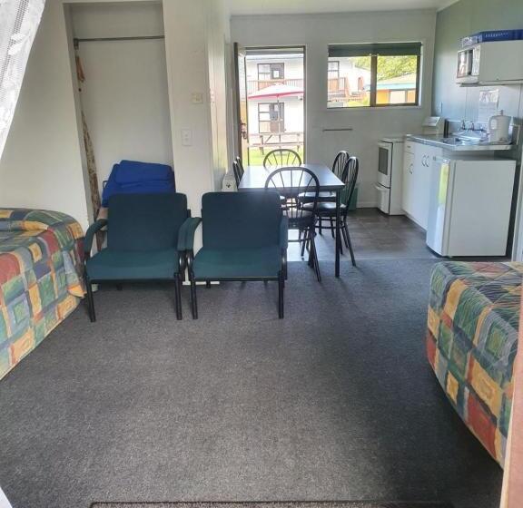 Апартаменты 2 Спальни, Ohakune Court Motel