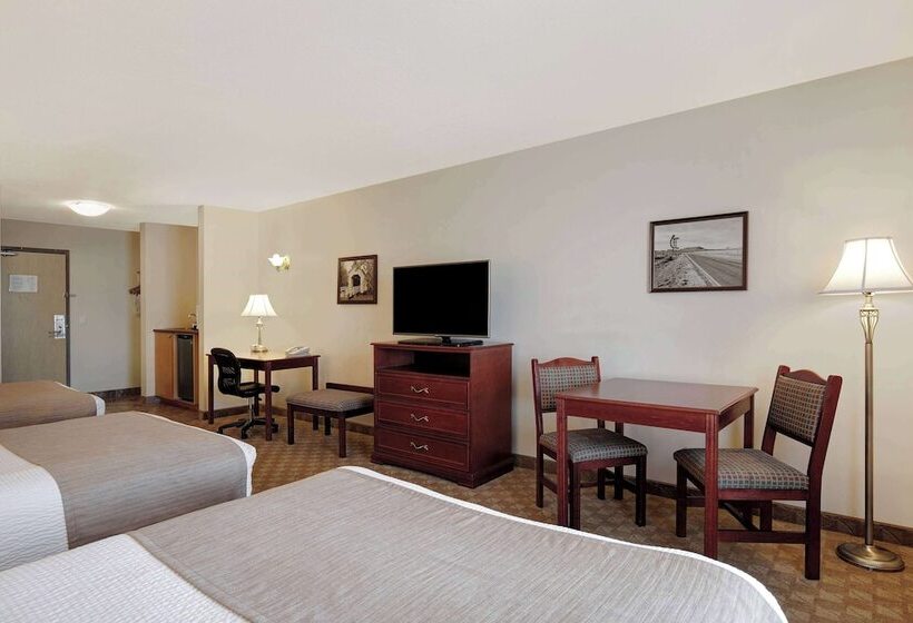 Номер Стандарт, Days Inn By Wyndham Dawson Creek