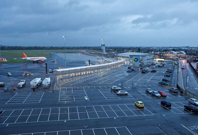 Quarto Estandar, Holiday Inn Southend, An Ihg