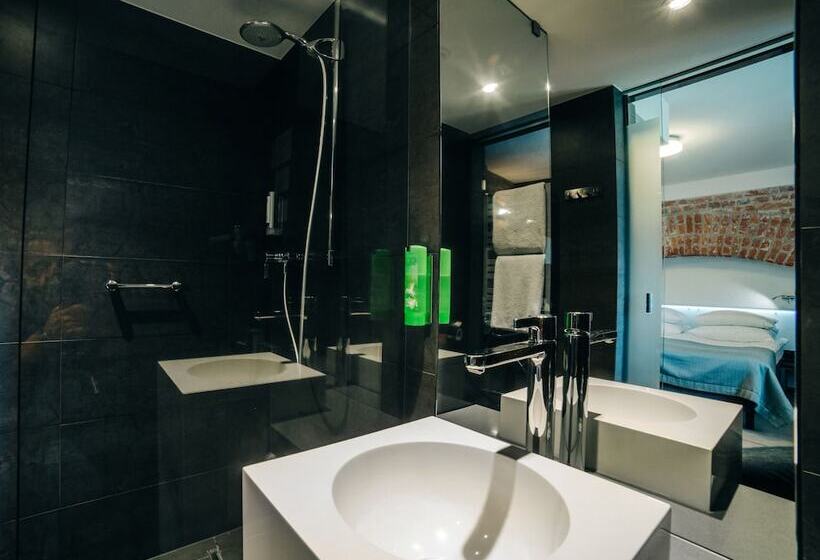 Номер Superior, Q Hotel Grand Cru Gdańsk
