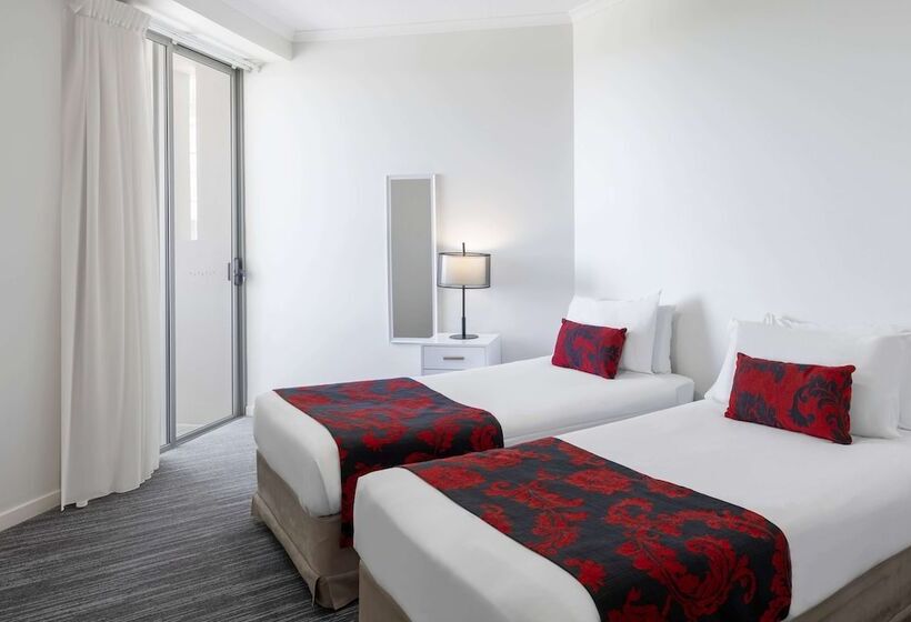 Апартаменты 3 Спальни, Ramada By Wyndham Marcoola Beach