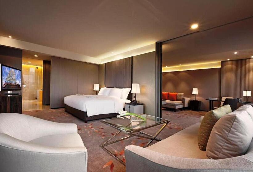 سوییت پرستیژ, The Okura Prestige Bangkok
