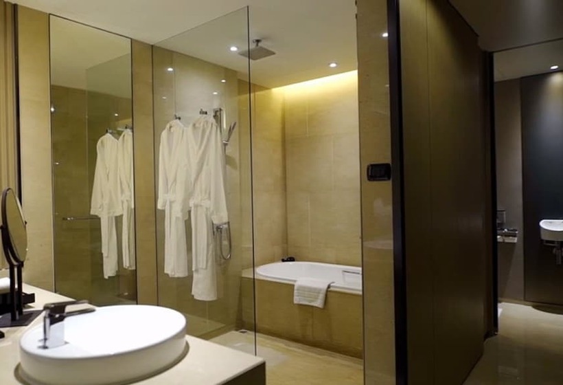 اتاق کلاب, The Okura Prestige Bangkok