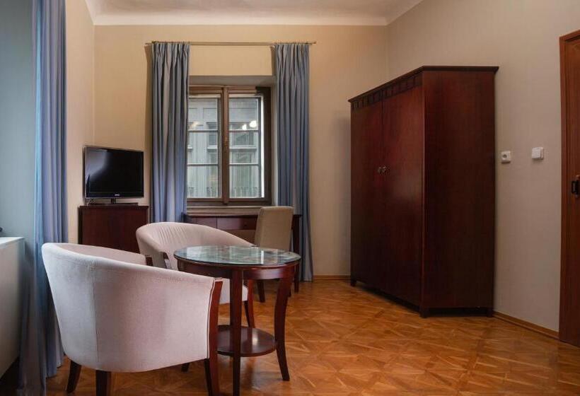 اتاق لوکس, Charles Bridge Rooms & Suites By Sivek Hotels