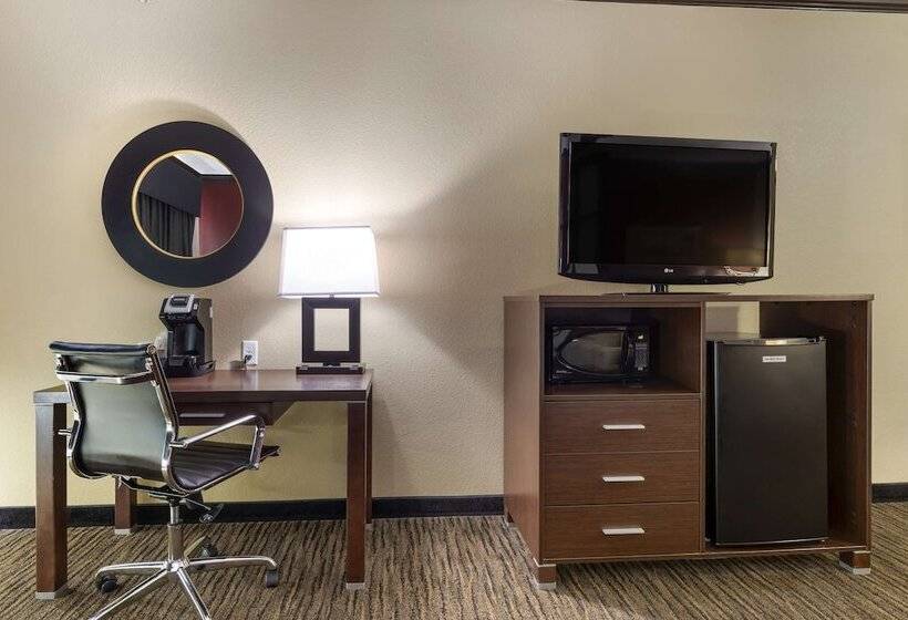 Люкс, Best Western Plus Classic Inn And Suites