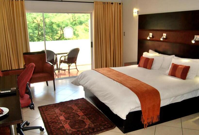 이그제큐티브 스위트, Safari Hotel & Convention Centre