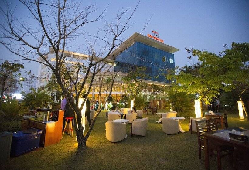 スーペリアシングルルーム, Vientiane Plaza