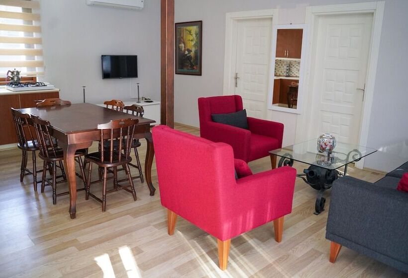 Family Suite, Keyif Pension & Aparts