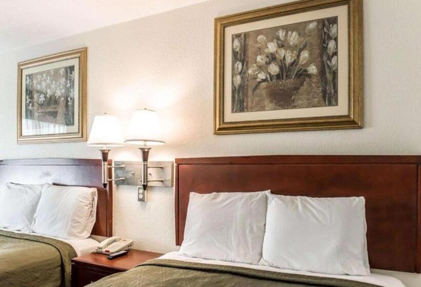 스탠다드 룸 킹사이즈 침대, Econo Lodge