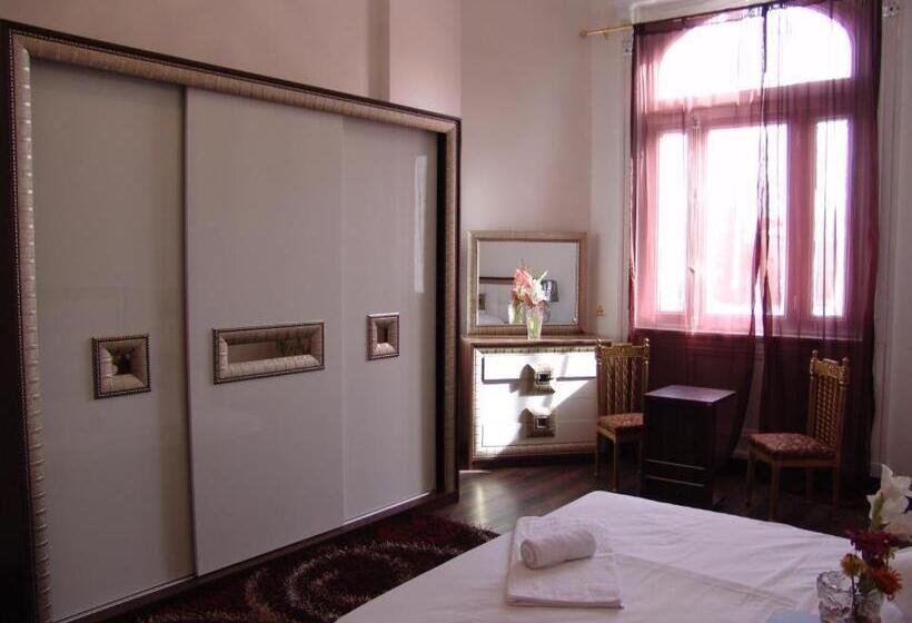 اتاق سوپریور, Grand Royal Cairo