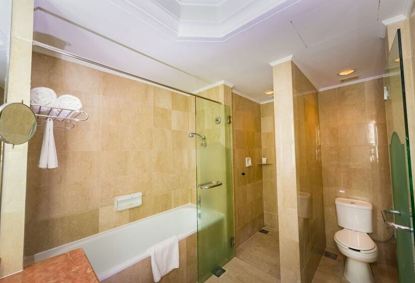 Номер Премиум, Le Grandeur Palm Resort Johor