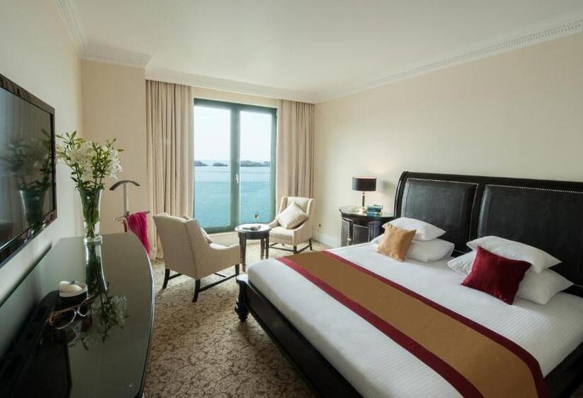 Suite Deluxe Vista Mar, Royal Princess