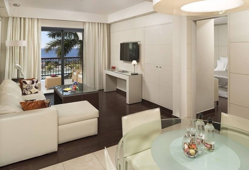 Люкс Мастер 2 Спальни, Gran Melia Palacio De Isora Resort & Spa