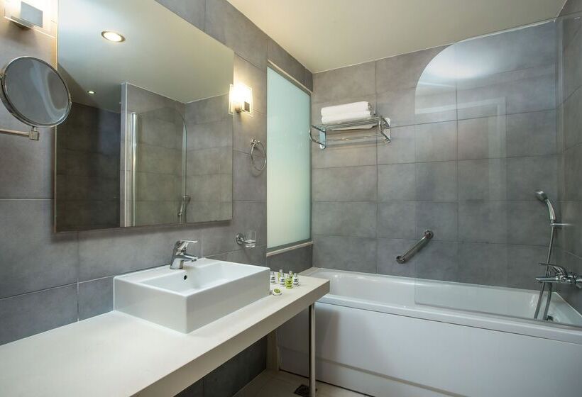 سوییت با چشم‌انداز دریا, Lindos White Hotel & Suites