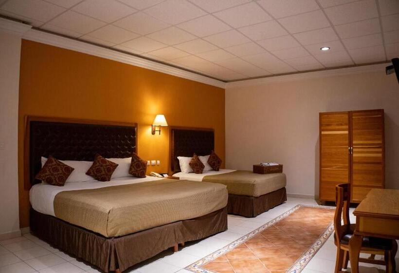 Quarto Estandar 2 Camas Casal, Rio Queretaro