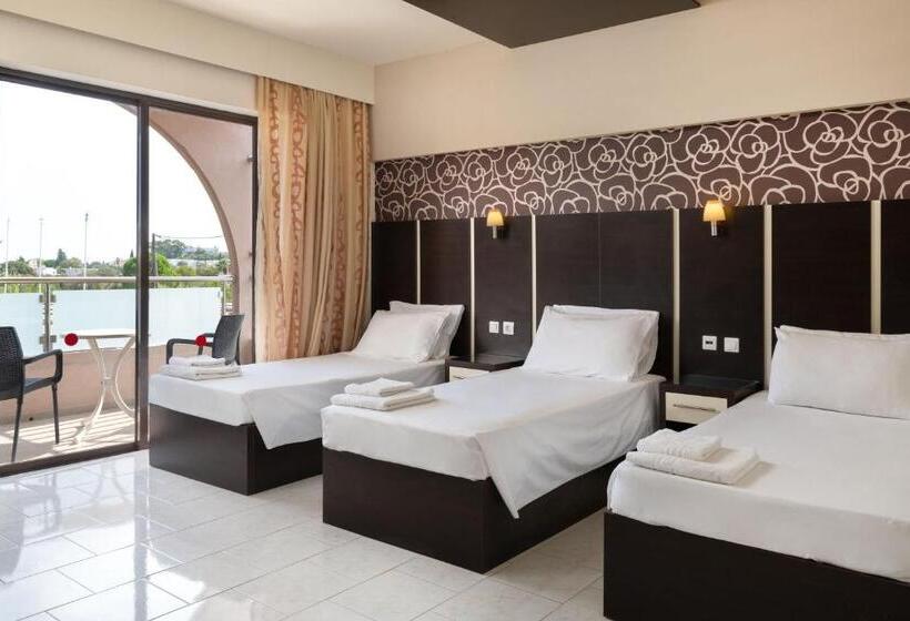 استودیوی استاندارد, Rose Hotel Faliraki