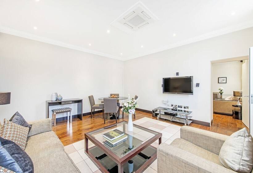Апартаменты Superior 1 Спальня, 130 Queen S Gate Apartments