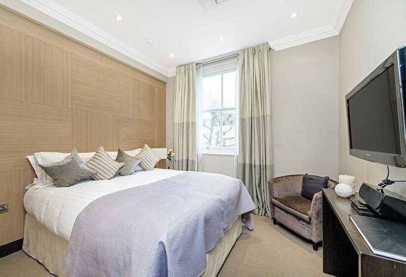 Апартаменты Deluxe 1 Спальня, 130 Queen S Gate Apartments