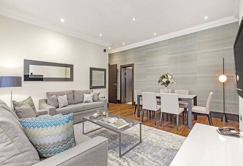 Апартаменты Deluxe 3 Спальни, 130 Queen S Gate Apartments