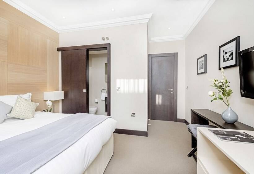 Апартаменты Ejecutiva 3 Спальни, 130 Queen S Gate Apartments