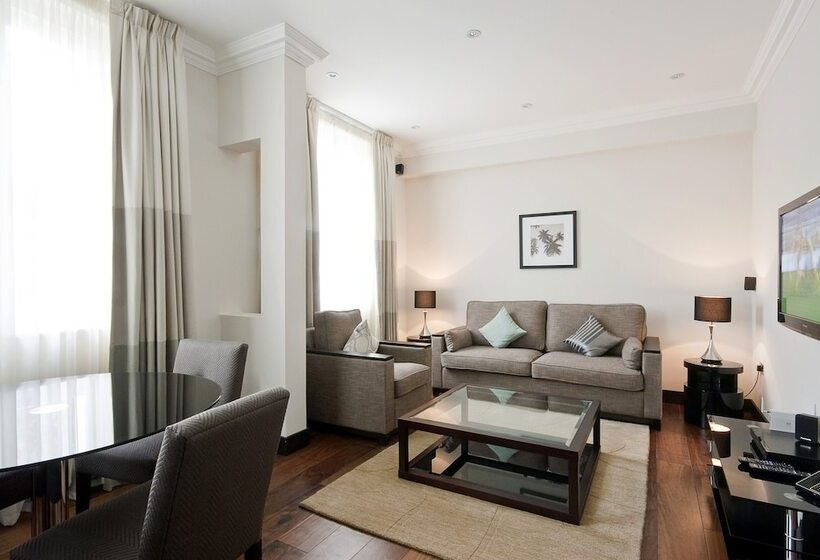 Апартаменты Deluxe 2 Спальни, 130 Queen S Gate Apartments