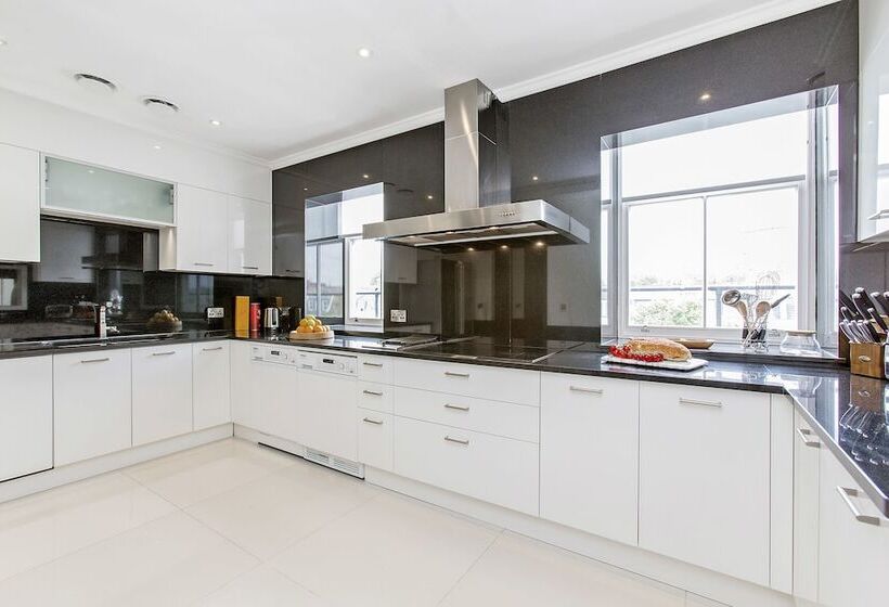 Апартаменты Пентхаус 1 Спальня, 130 Queen S Gate Apartments
