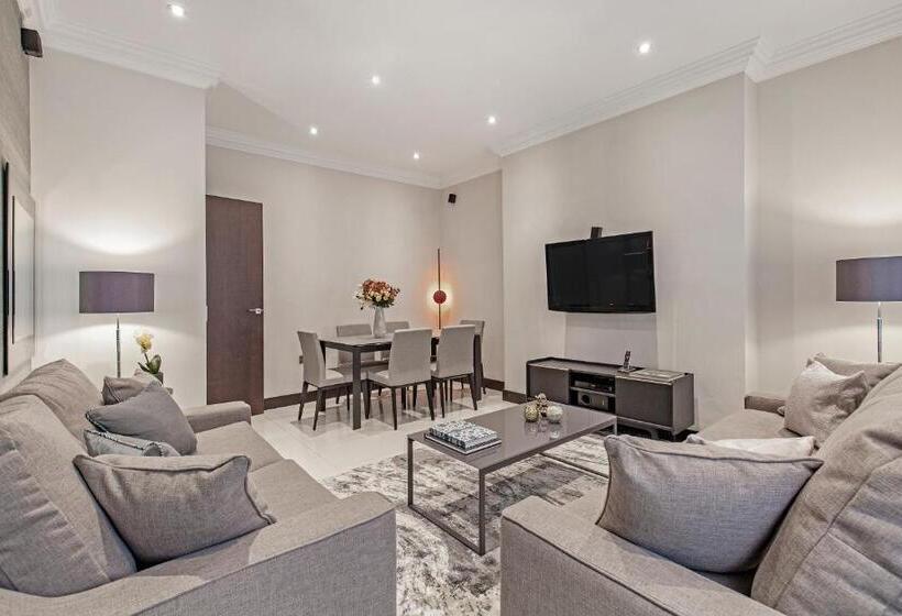 Апартаменты 3 Спальни, 130 Queen S Gate Apartments