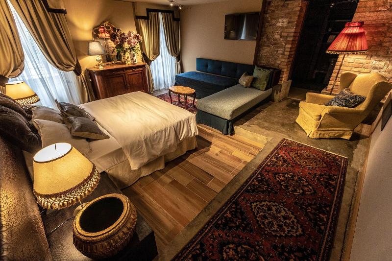 Студия Стандарт, 130 Queen S Gate Apartments