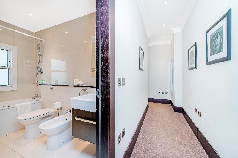 Апартаменты Superior 1 Спальня, 130 Queen S Gate Apartments